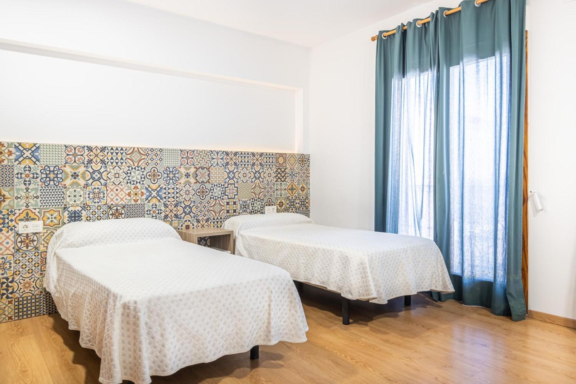 Apartamentos El Castell (Adults Only) Benidorm Dış mekan fotoğraf