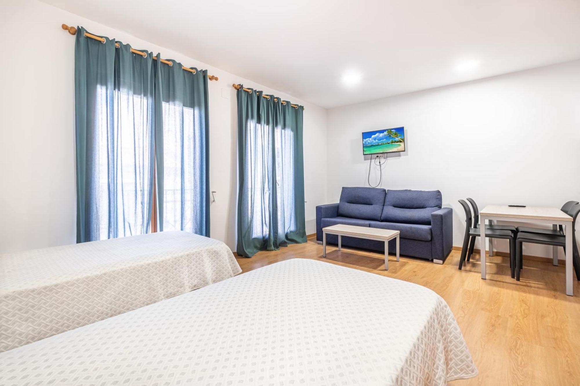 Apartamentos El Castell (Adults Only) Benidorm Dış mekan fotoğraf