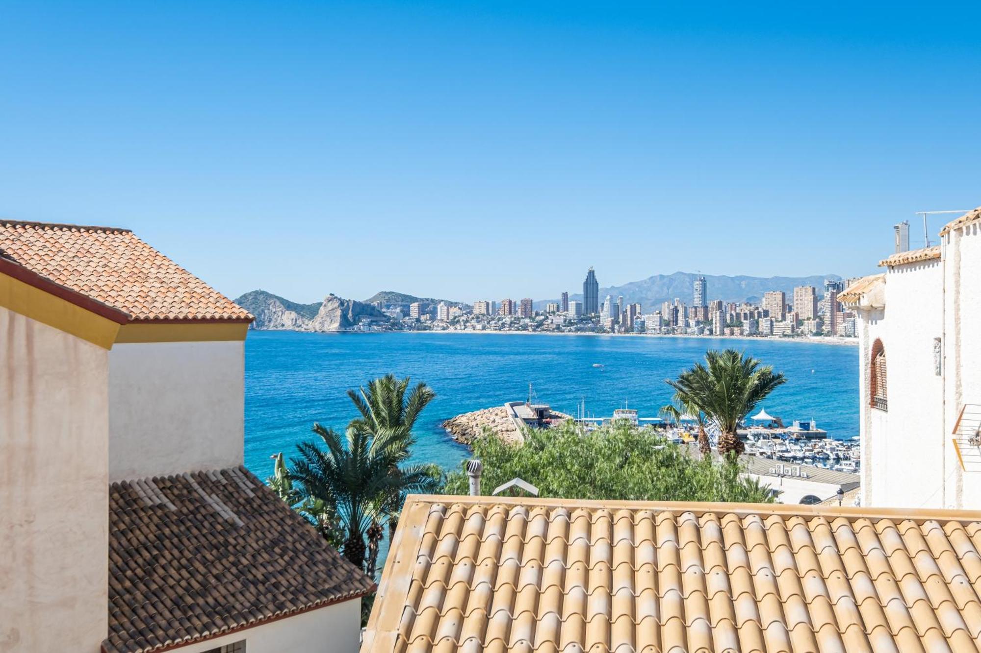 Apartamentos El Castell (Adults Only) Benidorm Dış mekan fotoğraf